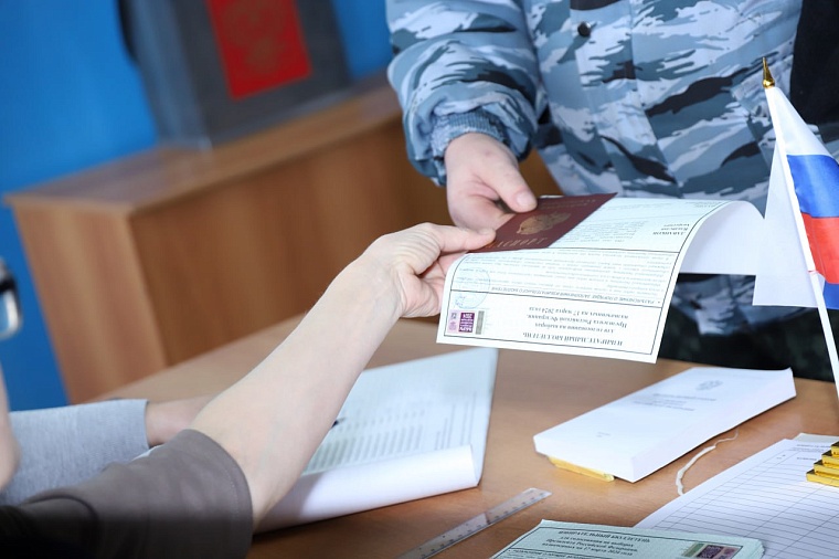 В Голышмановском городском округе стартовало досрочное голосование на выборах президента