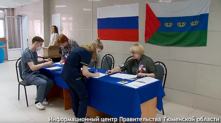 В Тюмени пациенты больницы смогли проголосовать в палатах