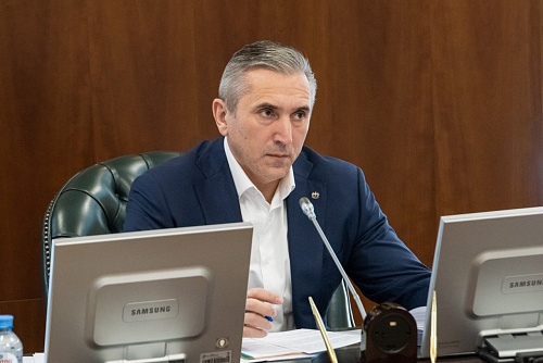 Александр Моор дал поручения по противопожарной безопасности в лесах