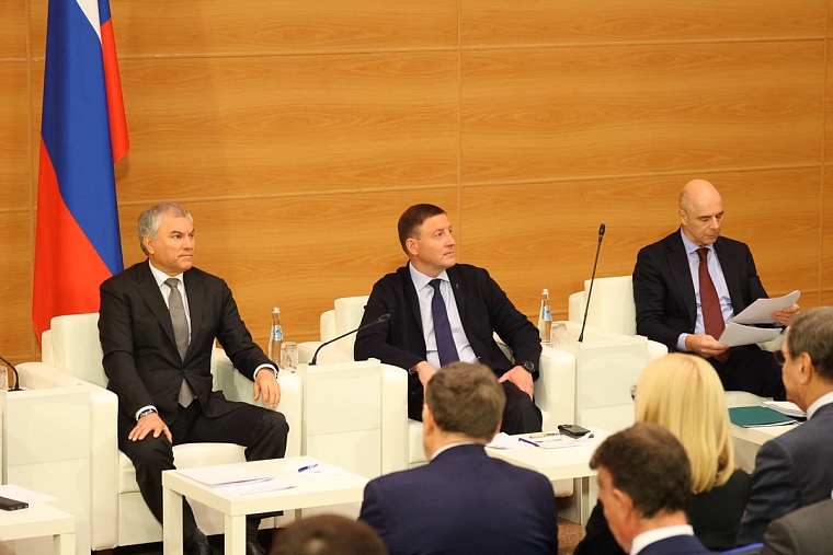 В ЕР поддержали рост расходов бюджета на образование и науку