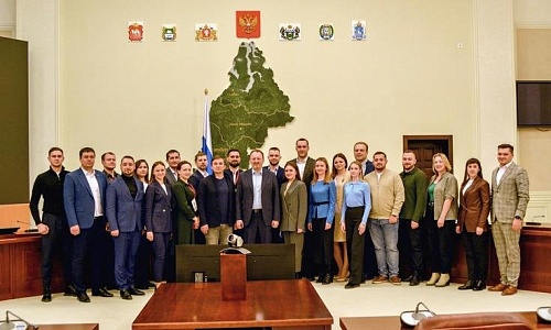 Владимиир Якушев о профпереподготовке управленцев: Принципиально важно уметь работать в команде