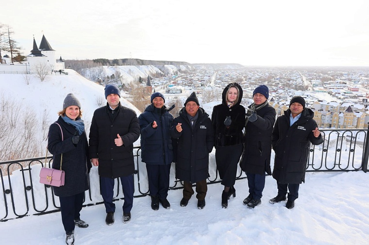 Показали все лучшее: в Тобольске завершился визит делегации из Лаоса
