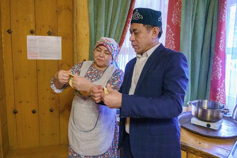 Показали все лучшее: в Тобольске завершился визит делегации из Лаоса