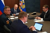 Владимир Путин провел рабочую встречу с Владимиром Якушевым