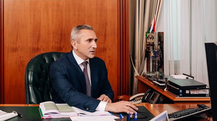 Александр Моор - в ТОП-25 российского медиарейтинга губернаторов