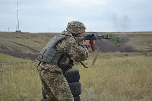 Российская армия продолжает биться за Мариуполь