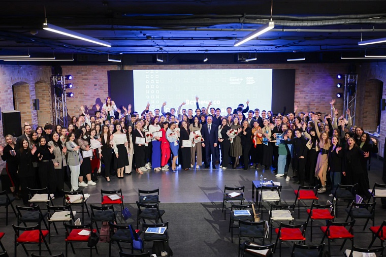 Александр Моор в День российского студенчества поделился впечатлениями от встречи с молодежью