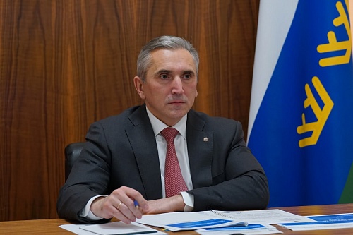 Александр Моор: Сумма задолженности по зарплате в Тюменской области снизилась в три раза