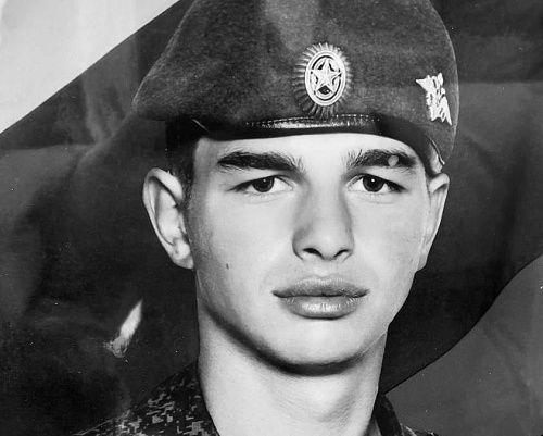 В Ишимском районе простились с погибшим на СВО стрелком-радиотелеграфистом