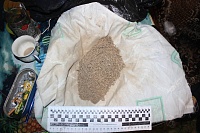 У жителя тюменского села на квартире нашли 50 граммов марихуаны
