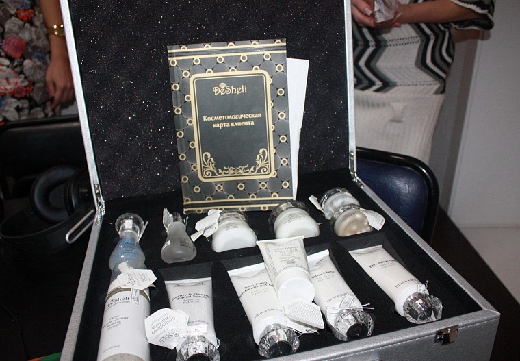 За косметику DeSheli салон красоты «Грация» выплатит клиентке более 200 тыс. рублей