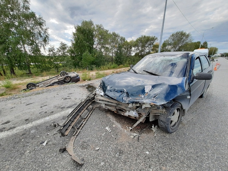 24-летний водитель "Тойоты" погиб на Тобольском тракте