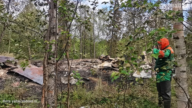 Еще два ямальца сгорели в лесной избушке во время пожара