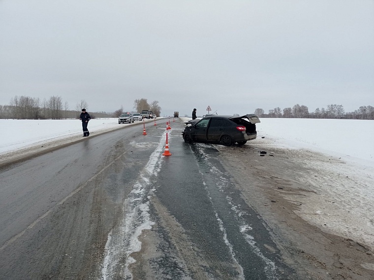 В ДТП на трассе Ишим - Казанское пострадали четыре человека
