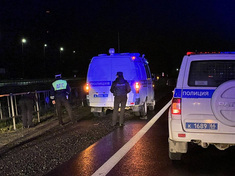 На трассе Екатеринбург - Тюмень дважды сбили мужчину