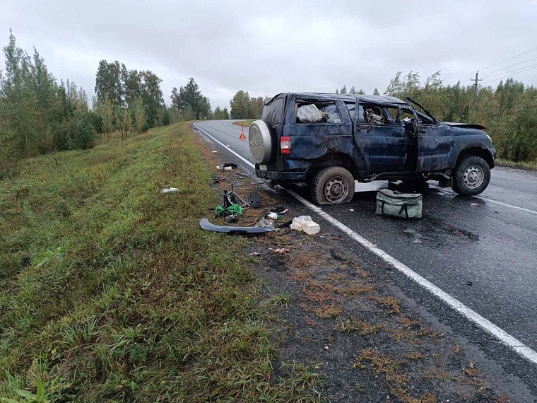 На трассе Тюмень - Ханты-Мансийск опрокинулся «УАЗ Патриот», погиб пассажир