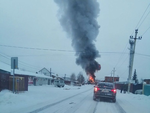 Пожар в заречной части: загорелся сарай, огонь перекинулся на дом
