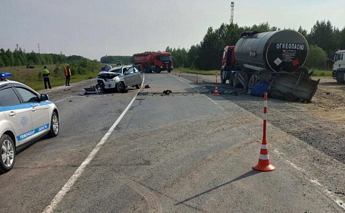 На трассе Тюмень — Ханты-Мансийск в аварии с большегрузом погибла тюменка