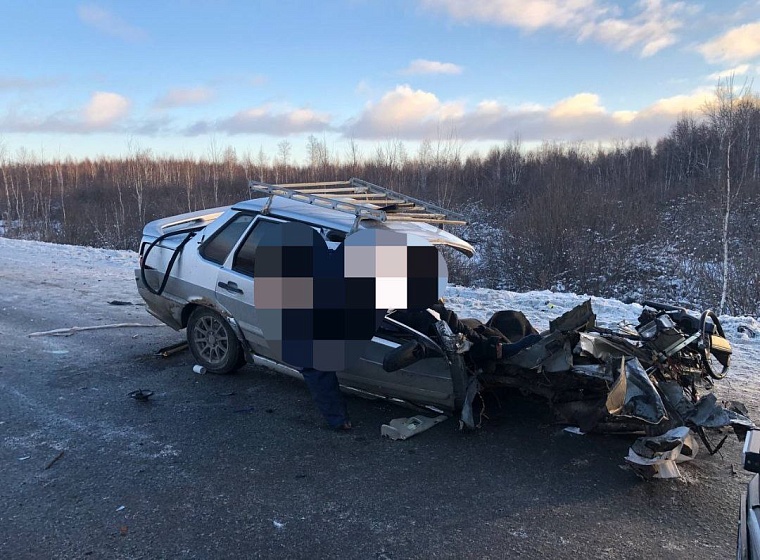 На Велижанском тракте в ДТП с рейсовым автобусом погиб водитель «Лады»