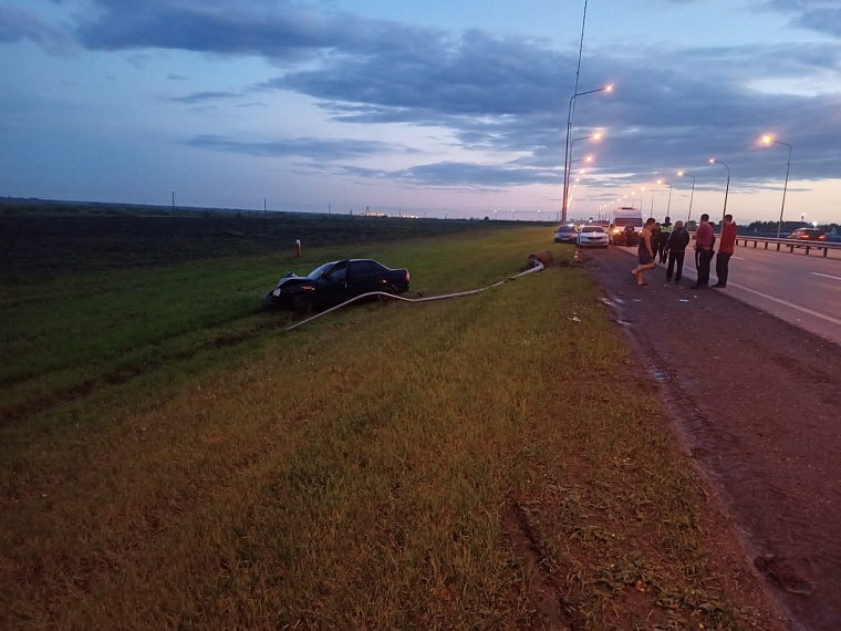 По вине пьяного отца в ДТП под Каскарой пострадал двухлетний ребенок