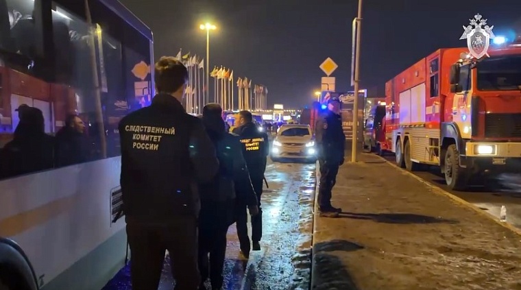 Двое подозреваемых в теракте в «Крокусе» задержаны, остальных ищут