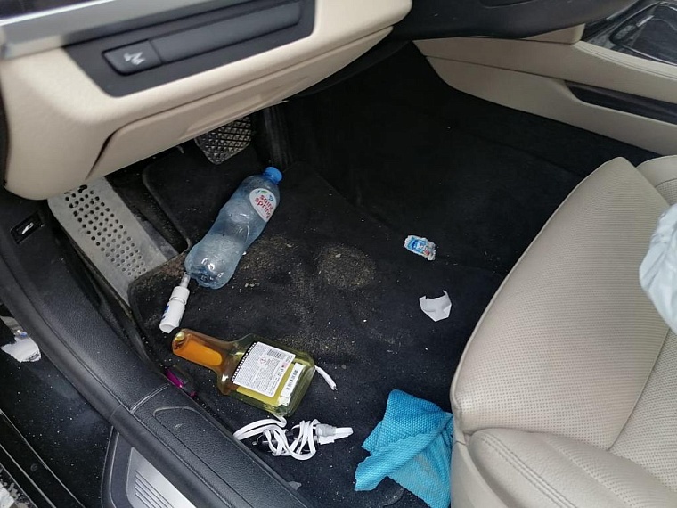 На улице Логунова BMW вылетел на тротуар и сбил пожилую женщину