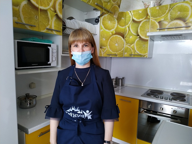 Заковали в наручники: разбираемся со "скандальным видео" из детского дома в Исетском районе