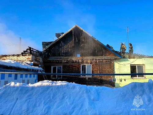 В Чикче потушили крупный пожар в частном доме