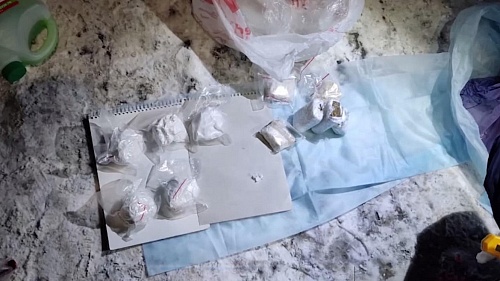 В Тюмени будут судить курьера, задержанного с семью килограммами наркотиков