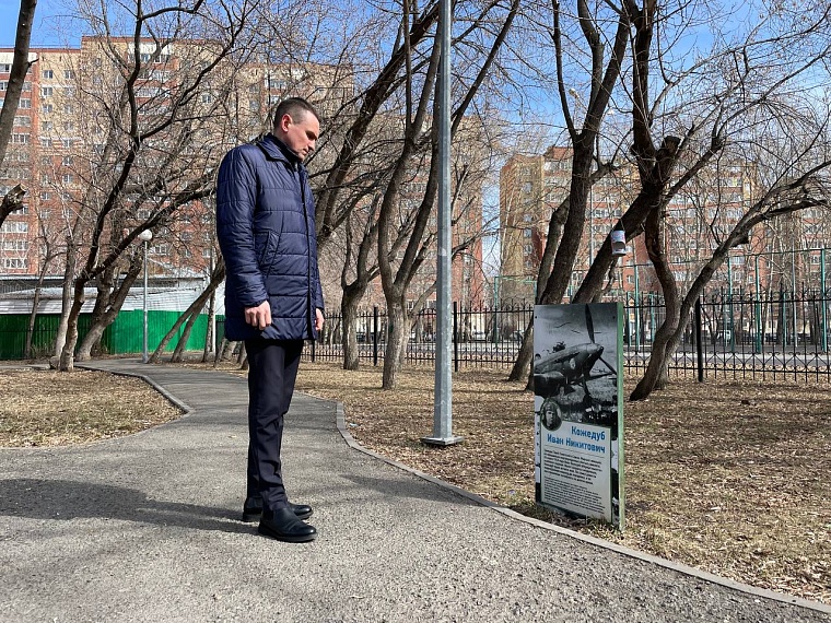 В Тюмени неизвестные вандалы испортили экспозицию о героях Великой Отечественной войны