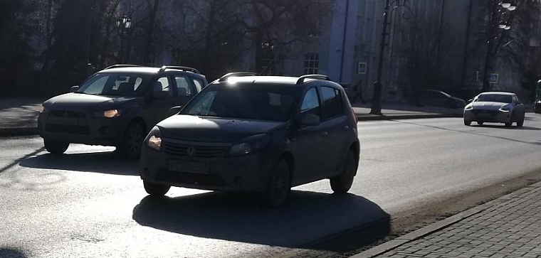 Мошенник обманул жительницу Нижневартовска через приложение для попутчиков