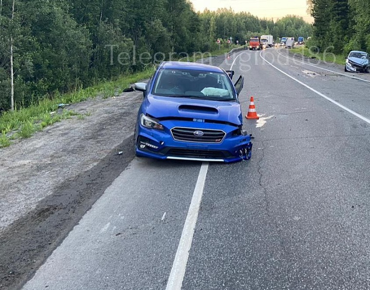 На трассе Тюмень - Тобольск - Ханты-Мансийск ночью столкнулись три автомобиля