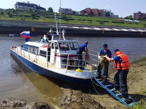 Следователи установили личности молодых людей, прыгнувших с моста Челюскинцев в Тюмени