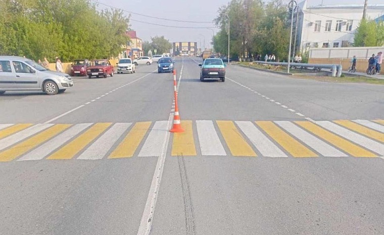 В Тюменской области двух школьниц сбили на «зебрах»