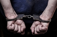 Нервному гражданину грозит до 20 лет лишения свободы за 2-граммовый сверток