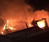 На Мысу в Тюмени горит частный дом