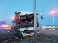 На трассе Тюмень - Ханты-Мансийск в ДТП с рейсовым автобусом ранено девять человек