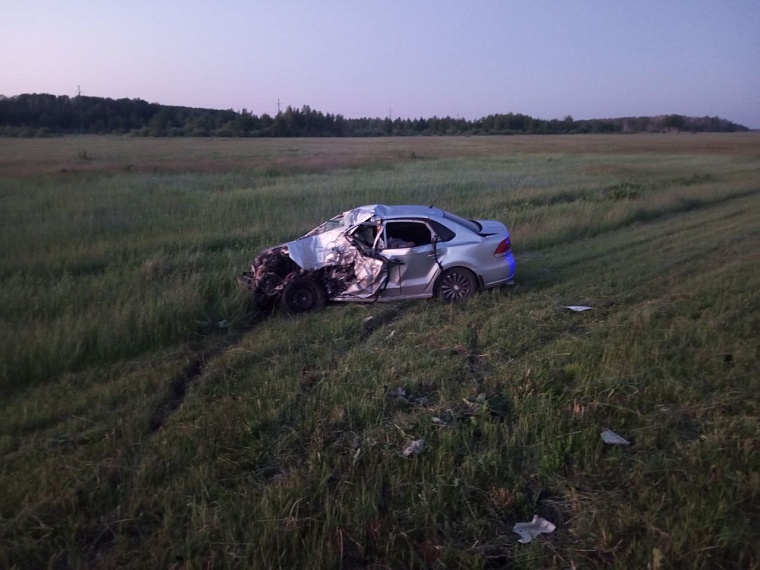 За один вечер в авариях под Тюменью погибли три человека