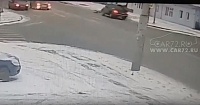 Водитель на "Лексусе" сбил велосипедистку на улице Интернациональной