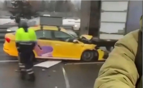 Тюменский шоумен попал в массовое ДТП в Москве