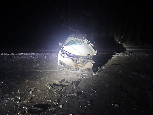 В страшной аварии с большегрузом на тюменской трассе погиб мужчина