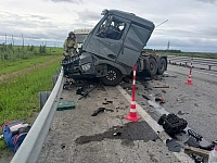 На трассе Тюмень-Омск ограничено движение из-за ДТП с грузовиками