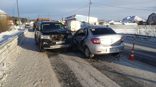 Тюменка и двое ее детей пострадали в ДТП под Заводоуковском