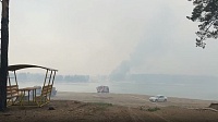 За деревней Пышминкой по Ялуторовскому тракту горит лес. Онлайн-репортаж