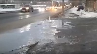 В Тюмени забил фонтан на улице Клары Цеткин