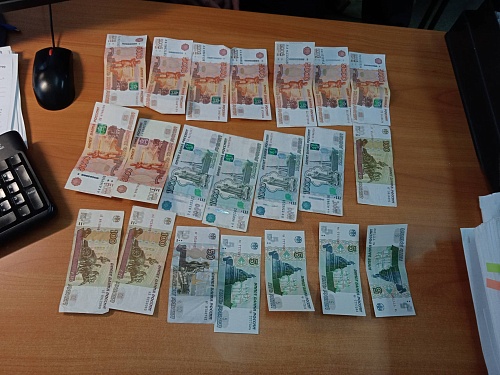 «Ваш родственник попал в беду»: в Тобольске мошенника задержали по горячим следам