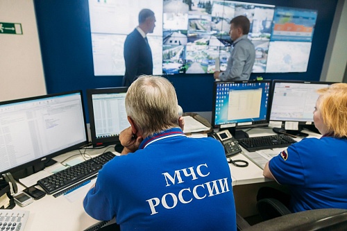 В Тюмени женщина застряла между труб и погибла