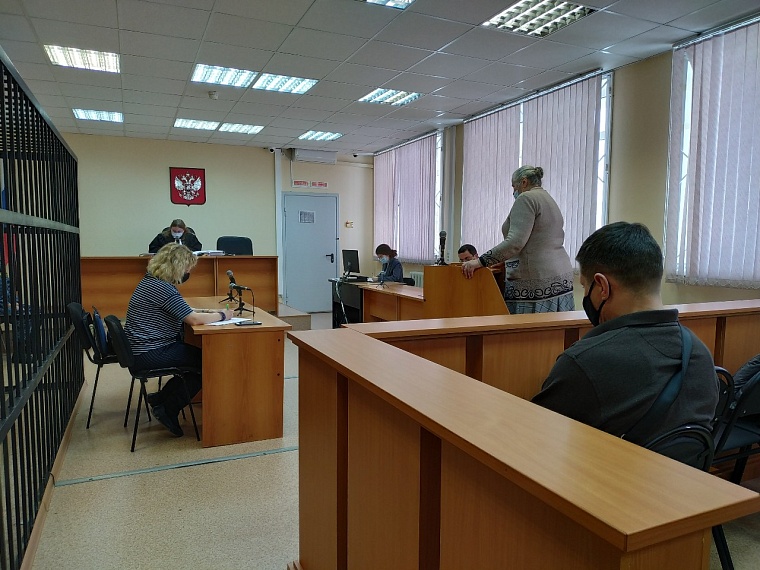 "Учитель" на Subaru, погубивший тюменскую автомобилистку и ее сына, признал вину на суде