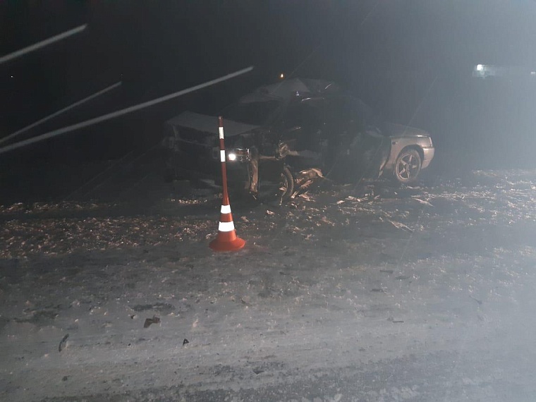 17-летний юноша погиб в ДТП под Ялуторовском, еще шесть человек ранены