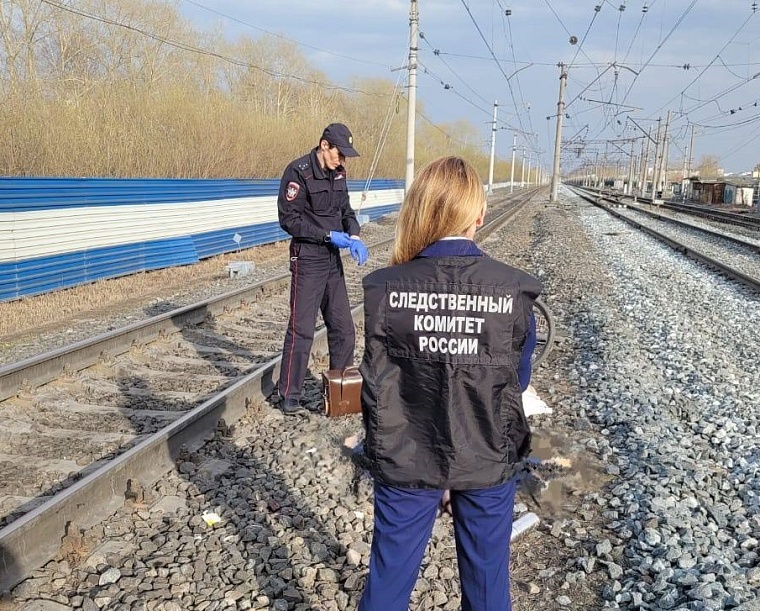 Тюменец на велосипеде попал под поезд